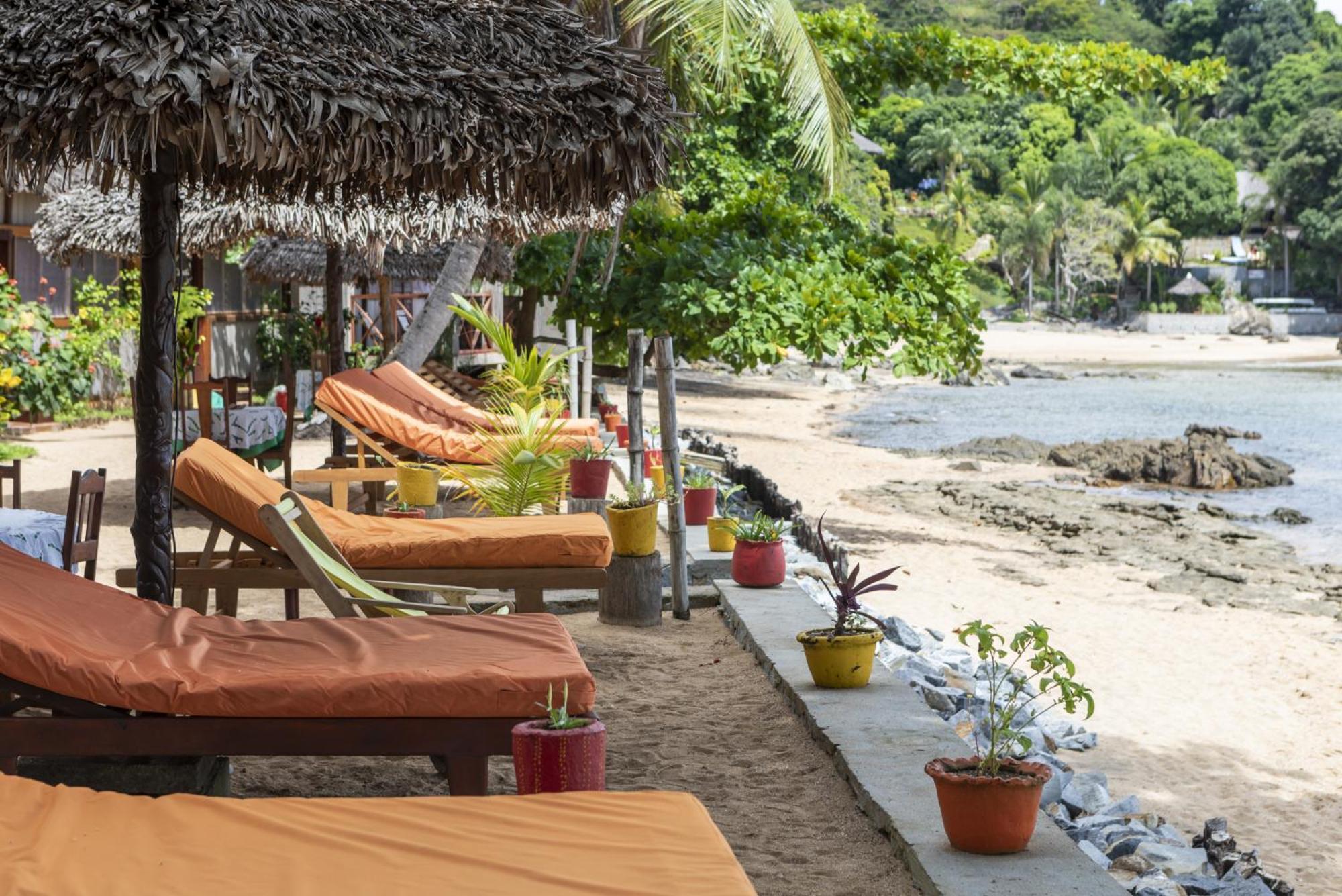 Floraly Komba Hotel - Nosy Komba Eksteriør bilde